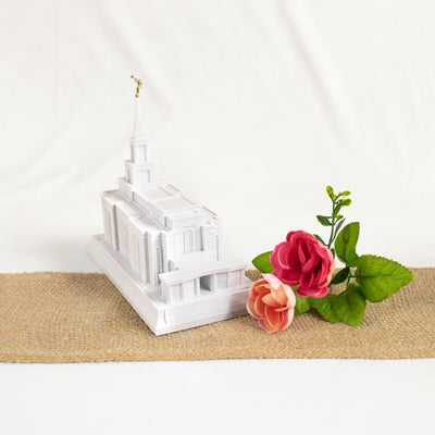 Guayaquil Ecuador Temple Music Light