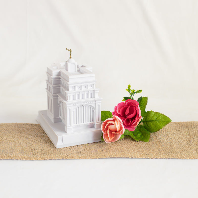 Hong Kong China Temple Music Light