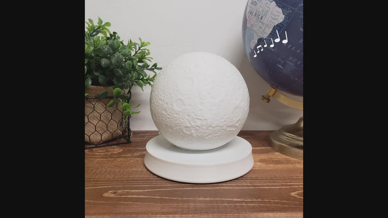 Moon Music Night light (Claire De Lune)