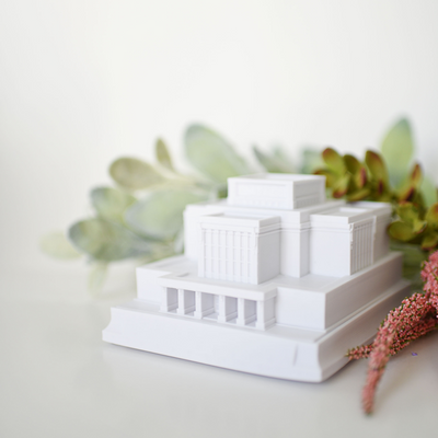 Laie Hawaii Temple Replica Statue - Tiny 3D Temples